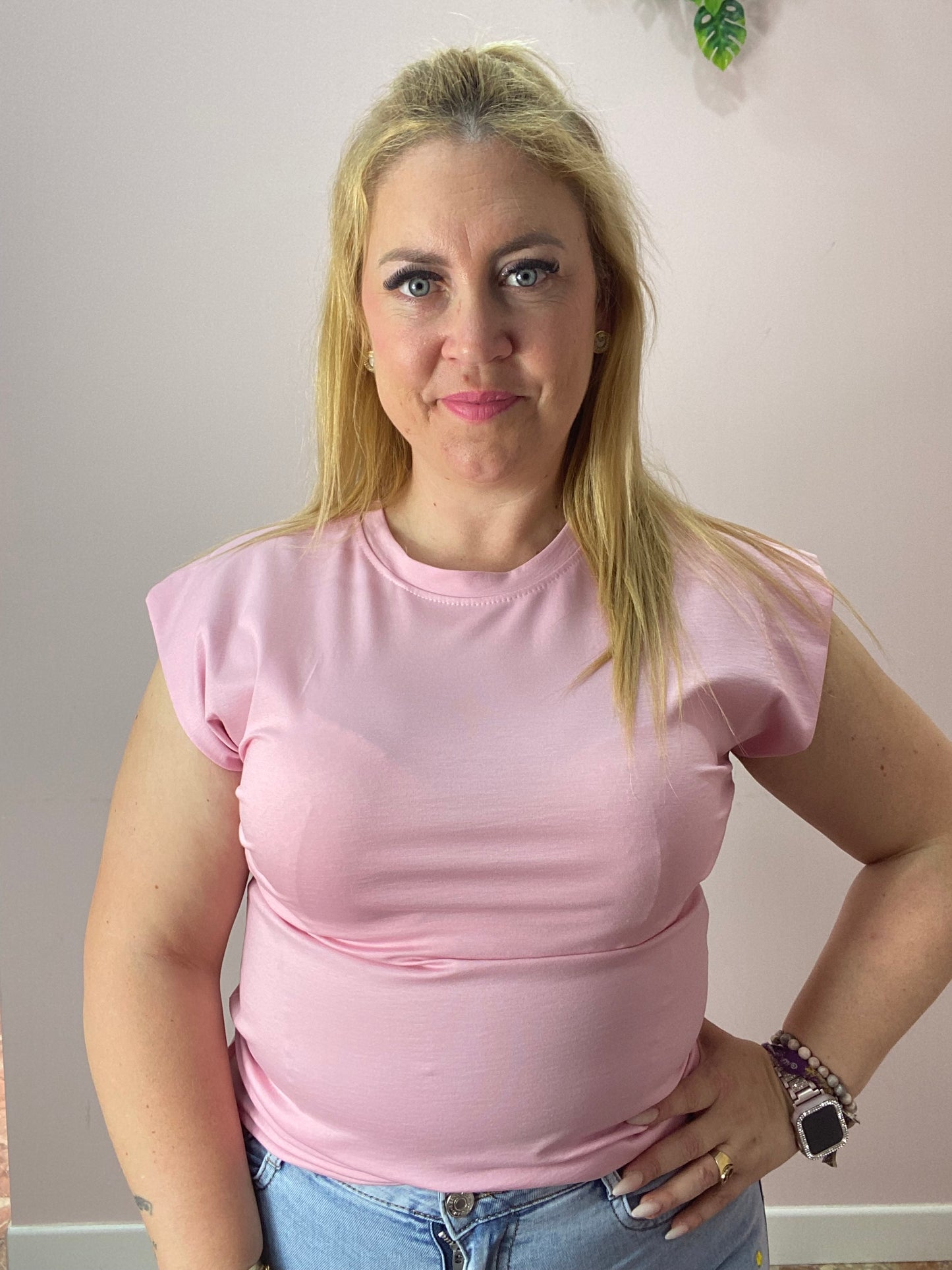 Camiseta Adela