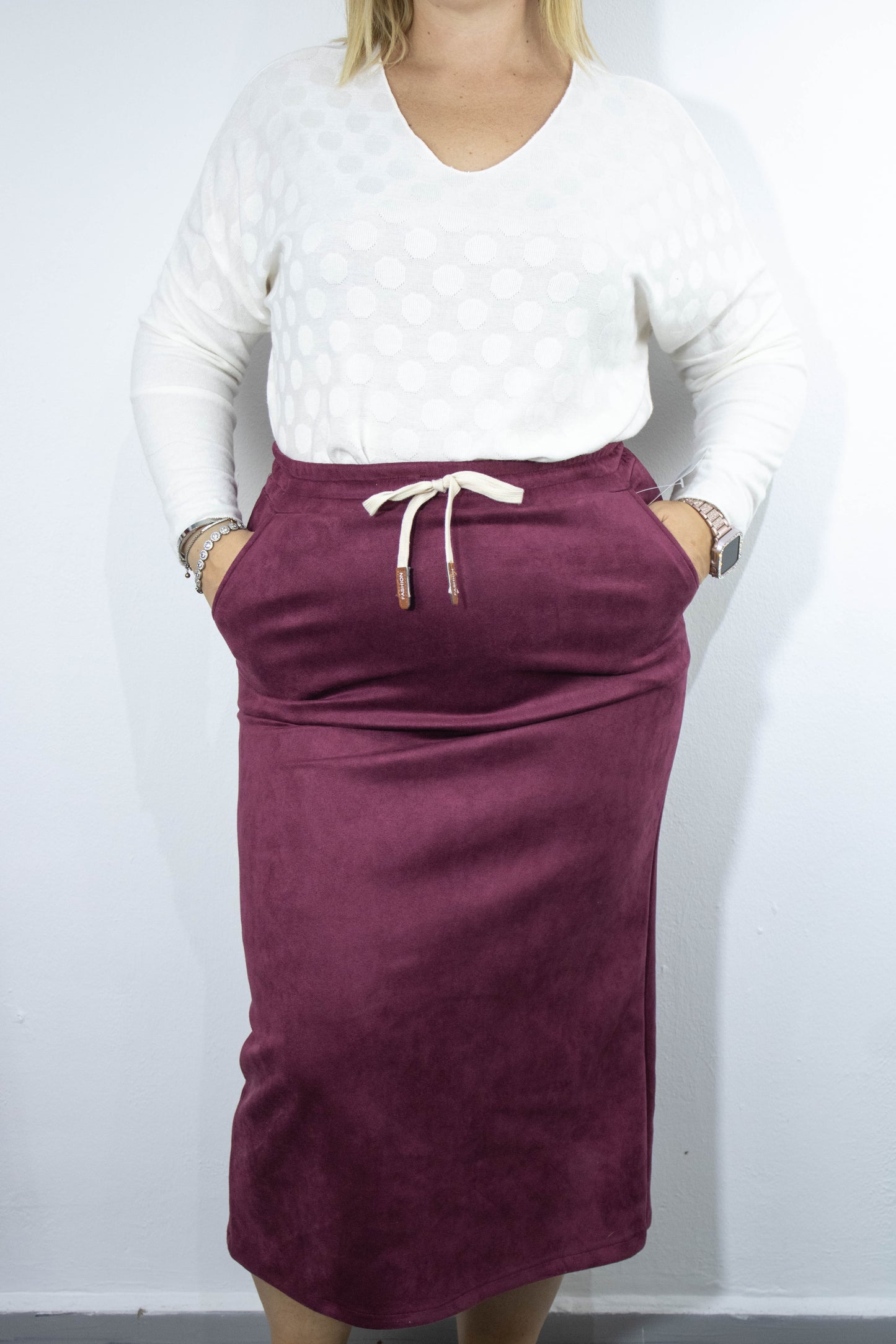 Falda Cayetana